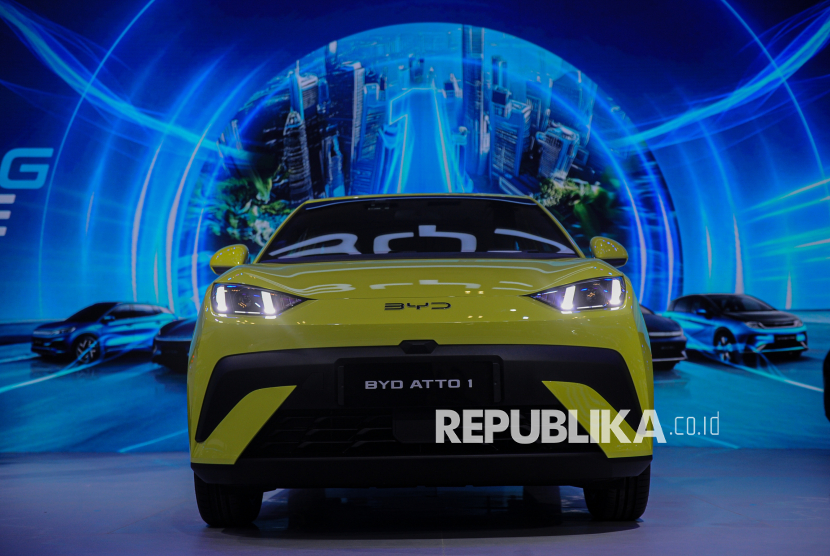 Uni Eropa Kurangi Target Emisi Nol 2035, Produsen Mobil ICE Masih Berkesempatan