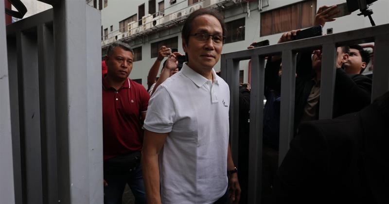 Atong Ang faces murder, serious illegal detention complaints over missing  sabungeros issue