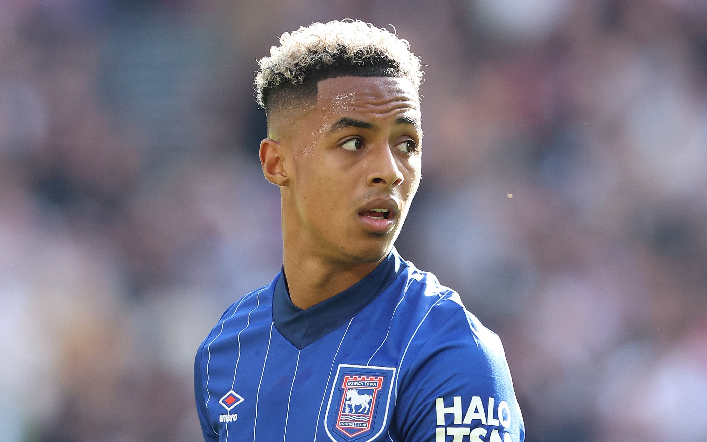 Omari Hutchinson: Brentford form transfer plan to sign key target from ...