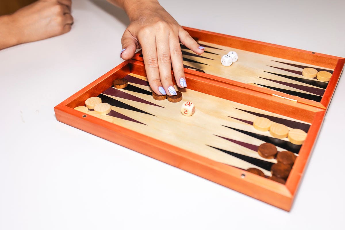 grandma-games-backgammon.jpg
