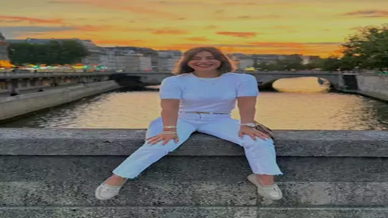 منة فضالي (16)