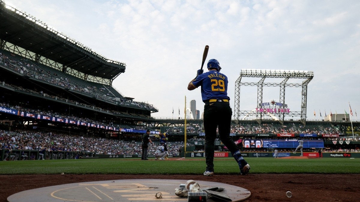 MLB: Cal Raleigh Joins Historic Group with Barry Bonds, Aaron Judge ...