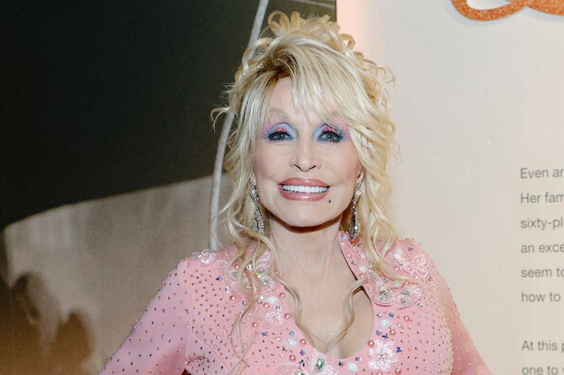 Jeannie Seely dead: Dolly Parton pays emotional tribute to 'one of dearest  friends'