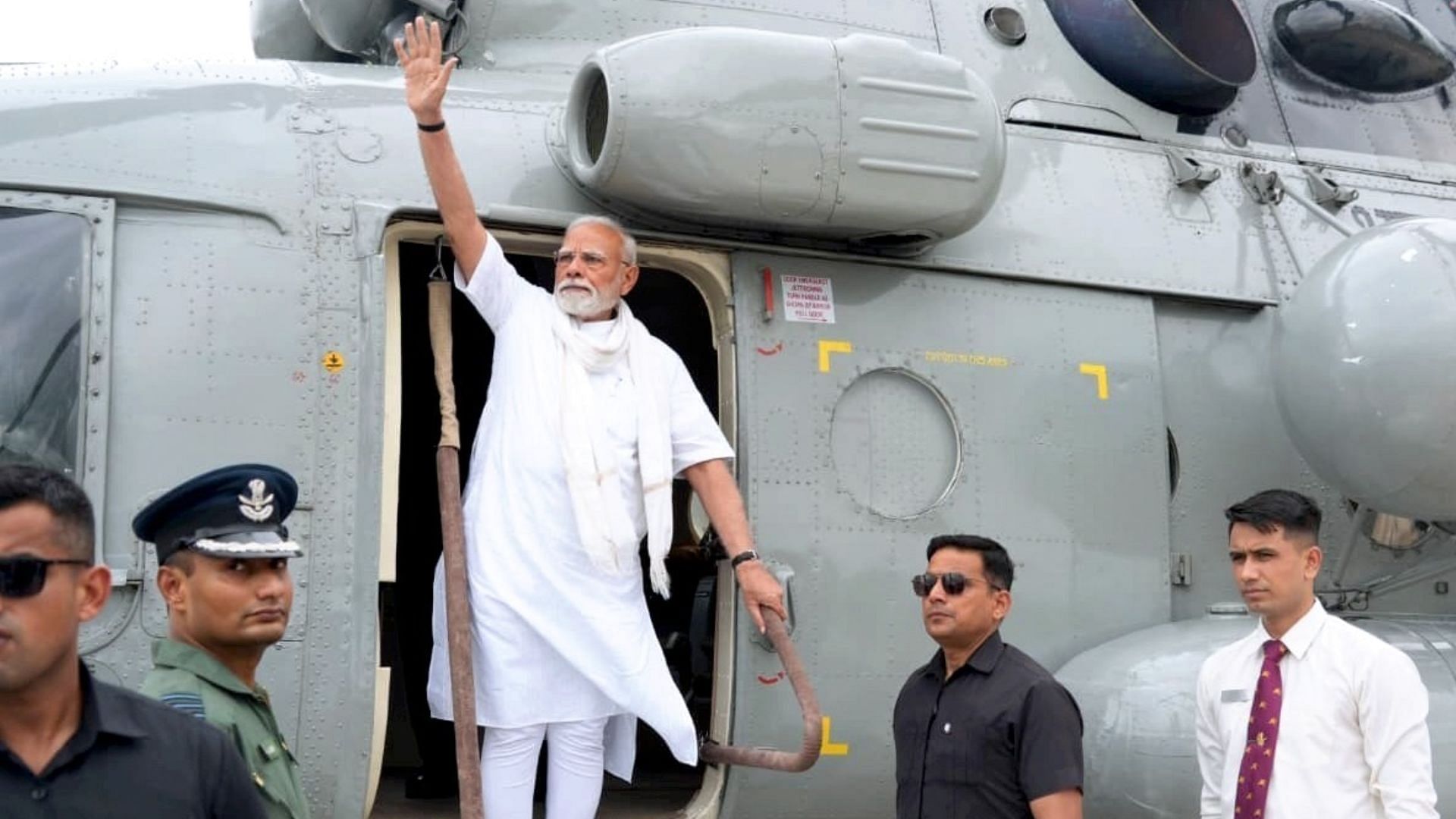 Pm Modi Varanasi Visit Live: पीएम मोदी बोले- मैंने बेटियों के सिंदूर का बदला  लेने का वचन दिया था, पूरा हुआ