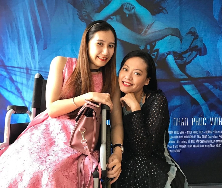 Image hình ảnh hình ảnh hình ảnh hình ảnh Nguyễn Hồng Hải - Lê Hiền Hạnh, cô gái khuyết tật trong phim 'Đảo của dân ngụ cư ...