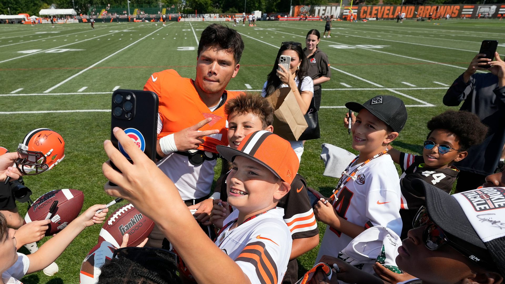 Daily Dawg Chow 8/2: Browns roster adds 3, Kenny Pickett injury update ...