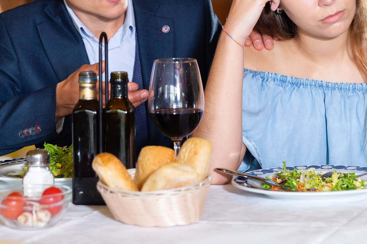 Woman Walks Out of Boyfriend’s Family Dinner After His Mom Says She Is