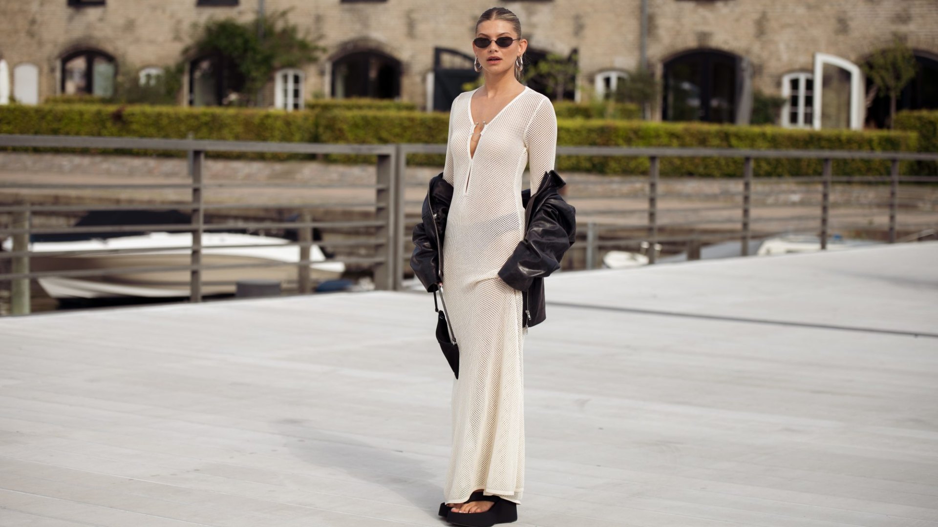 19 Comfy Sandals That Make Your Legs Look Longer - No Heels Required
