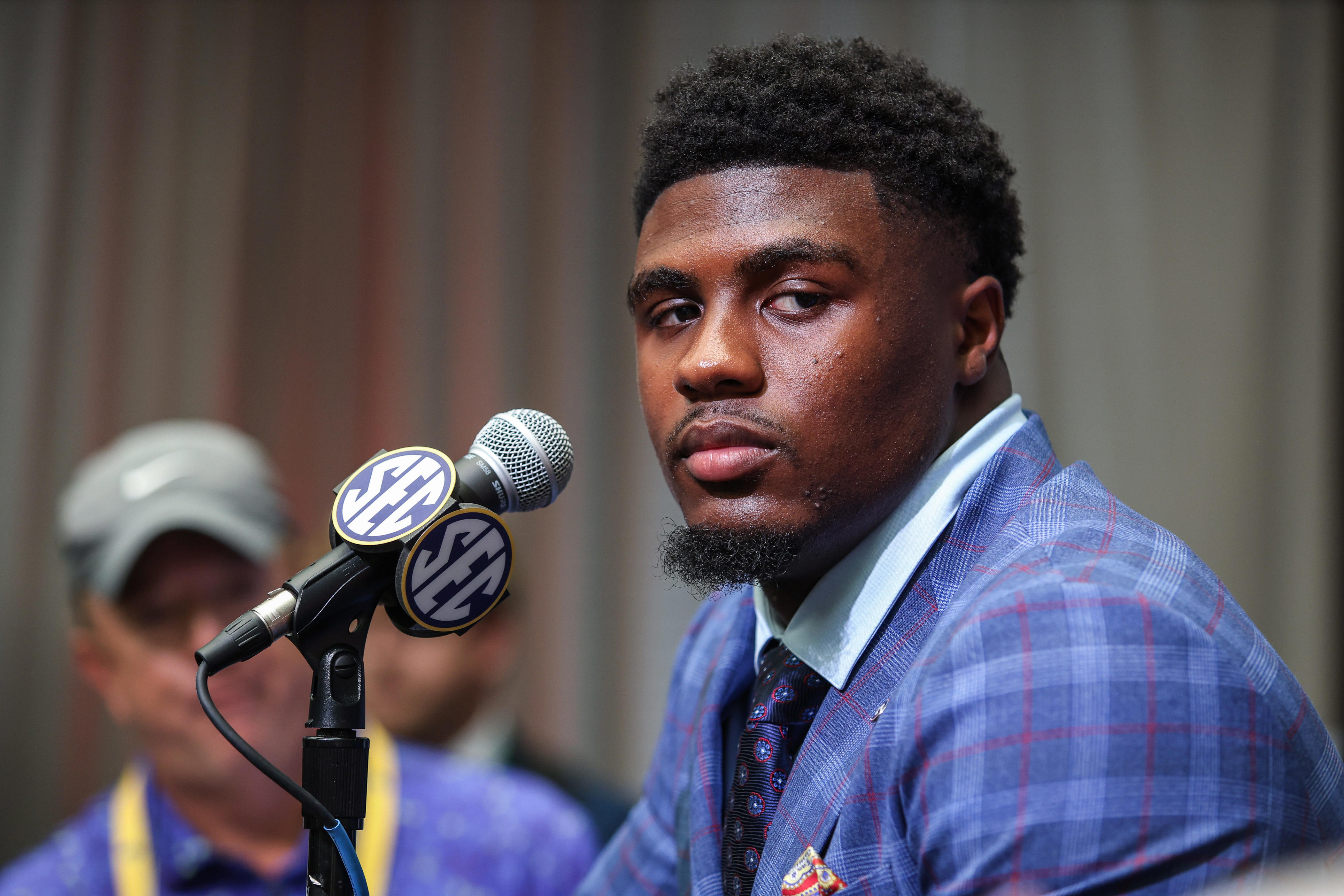 Georgia's LB CJ Allen ranked as No. 1 LB in 2026 NFL draft