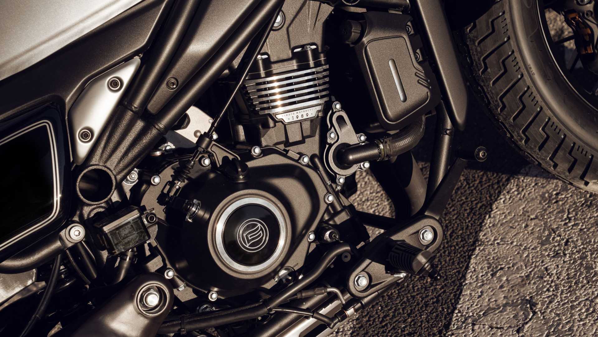 CFMoto 450CL-C engine close-up shot
