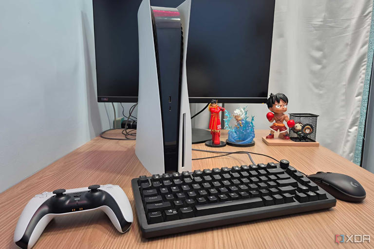 Keyboard and mouse combo connection to a PlayStation 5 console.