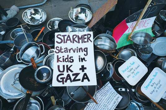 A pro-Palestinian demonstration takes place in London last month. Many Israelis are convinced that Hamas has won a ‘hunger narrative,’ and that this is why France and Britain are threatening to recognize a Palestinian state, says the writer.