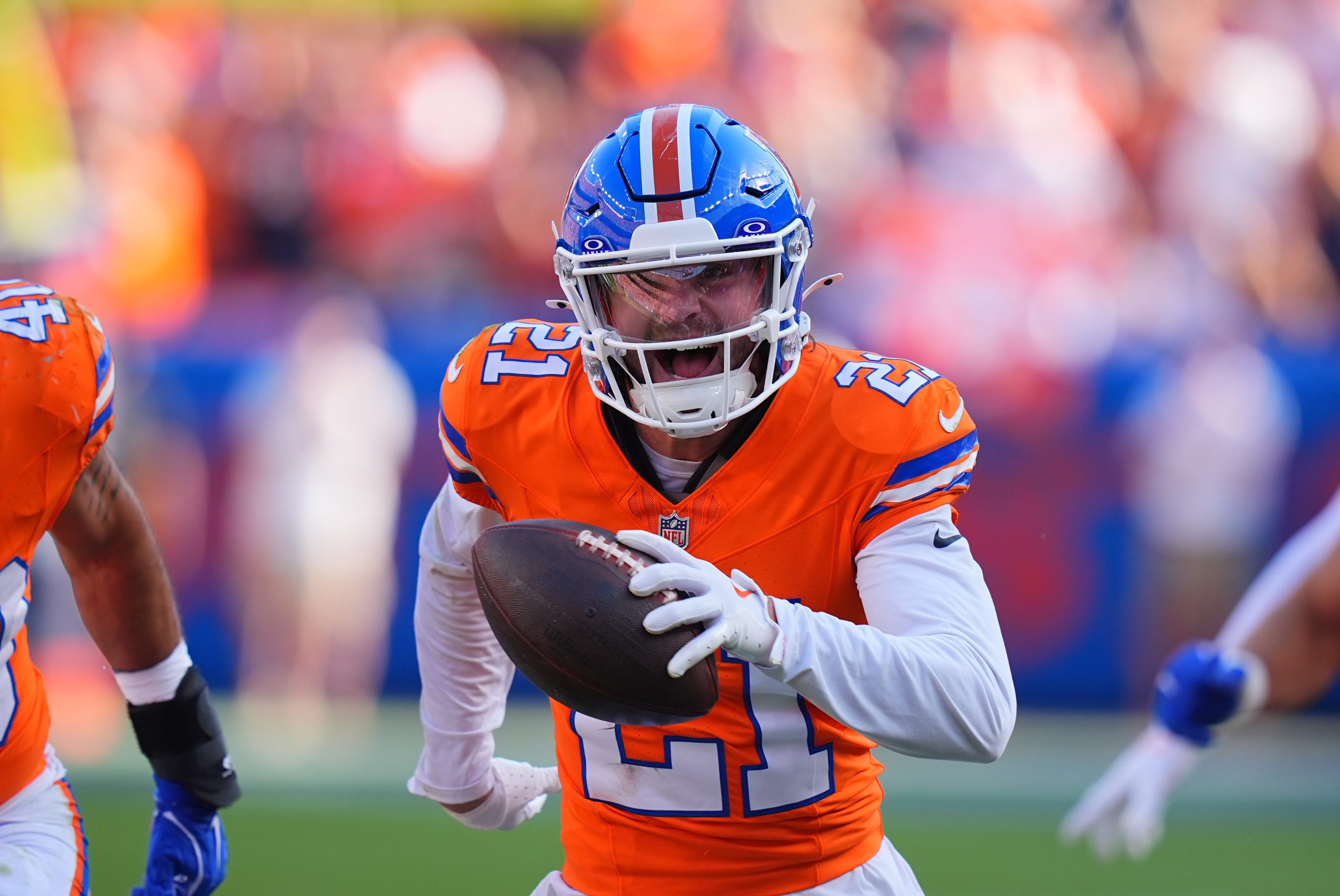 PFF suggests shocking trade candidate for Broncos
