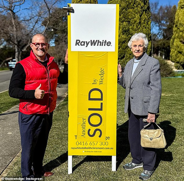 'Boomer' celebrates after selling house for insane price