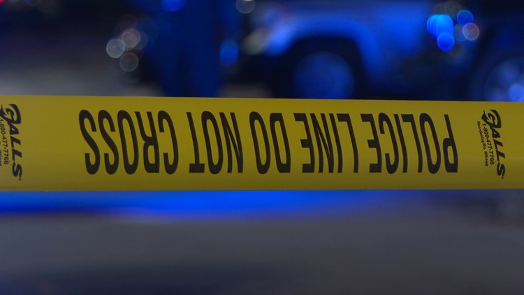 Woman dies after gunshot wound to the head inside vehicle in Atlanta ...