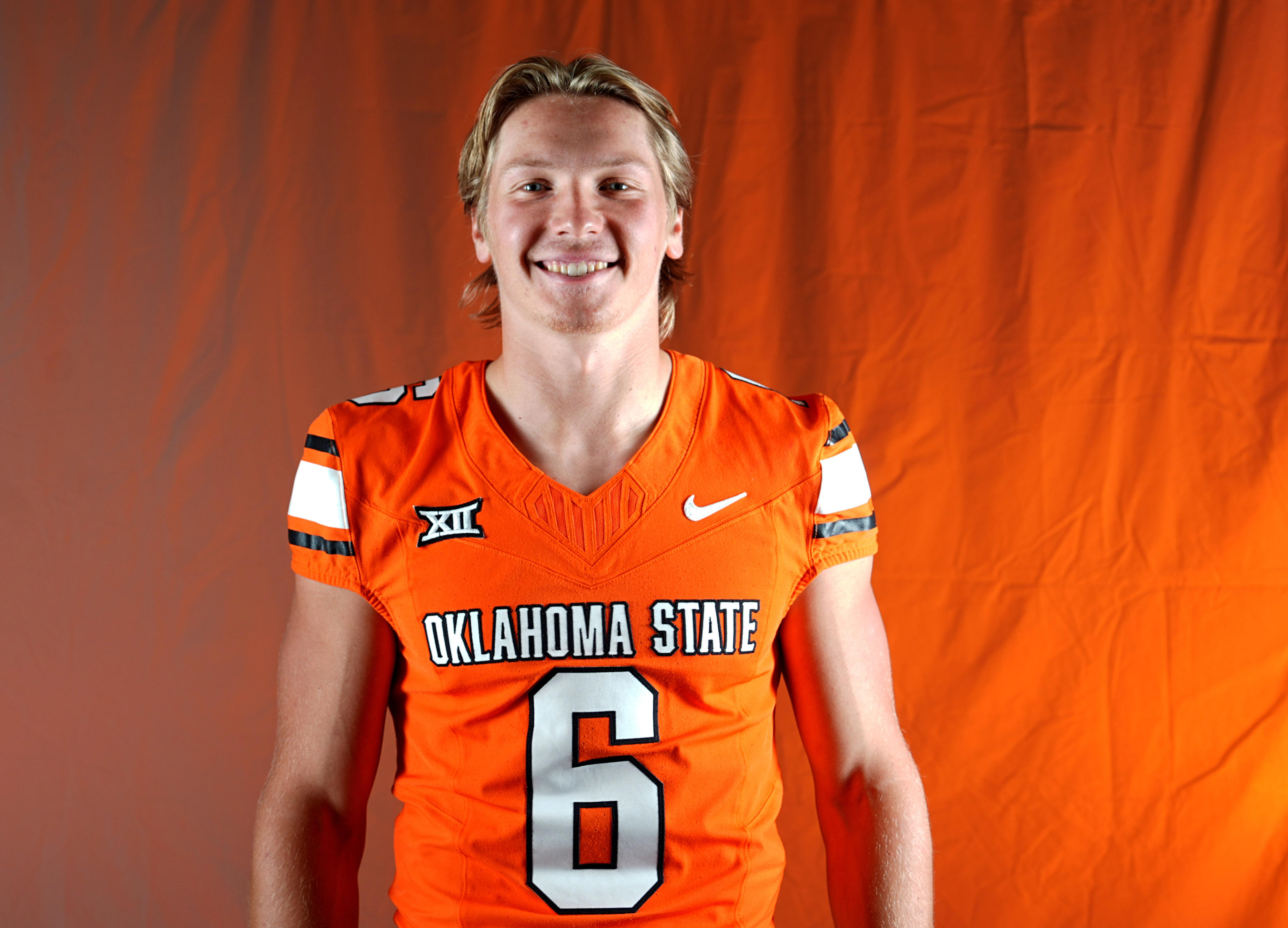 Zane Flores to enter transfer portal. How it affects Oklahoma State ...