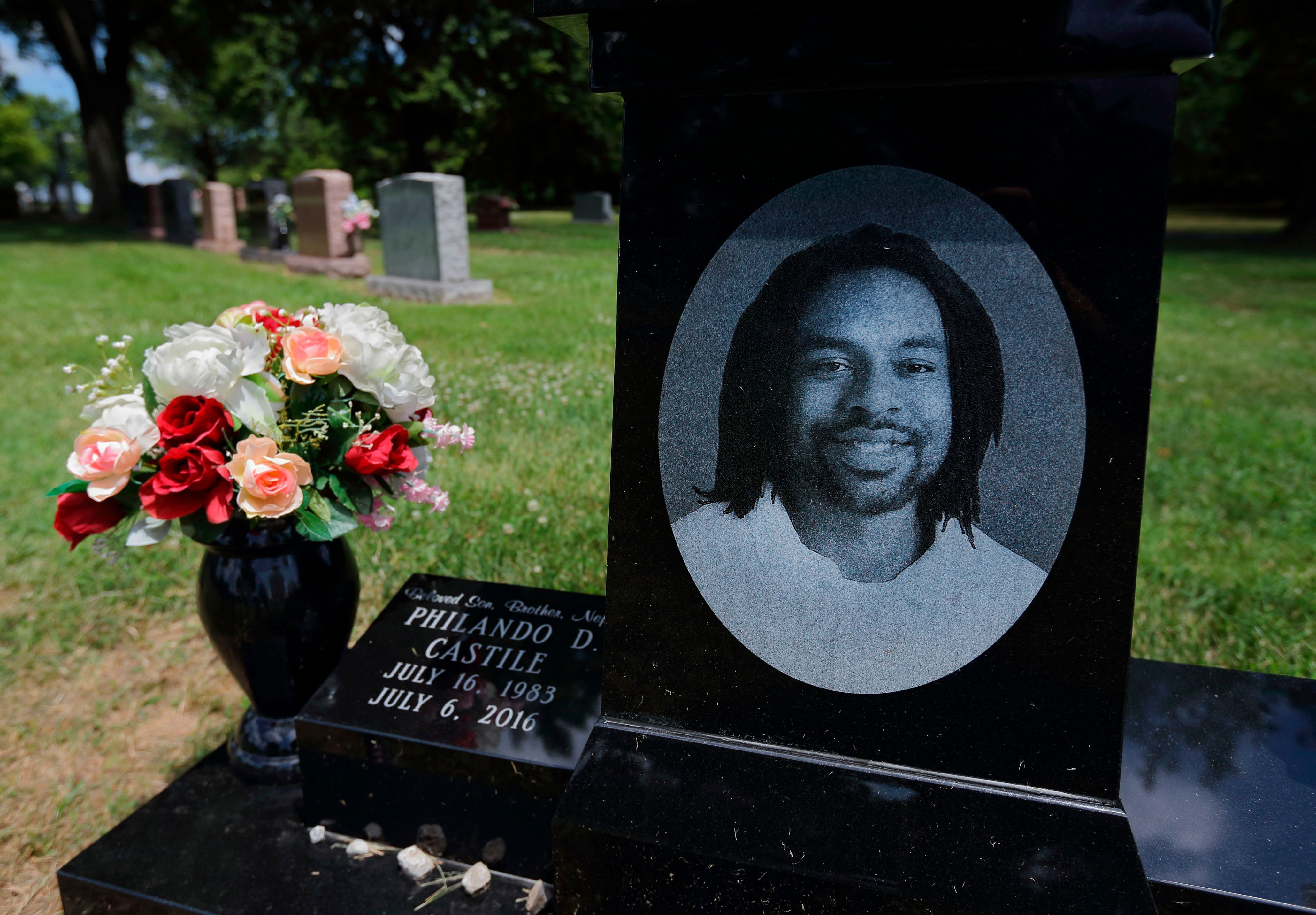 The grave of Philando Castile in St Louis (St. Louis Post-Dispatch)