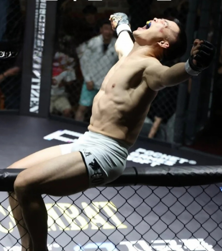 '韓 UFC 7호 부활' 44살 남의철, 5년만에 MMA 승리… "은퇴? NO!"