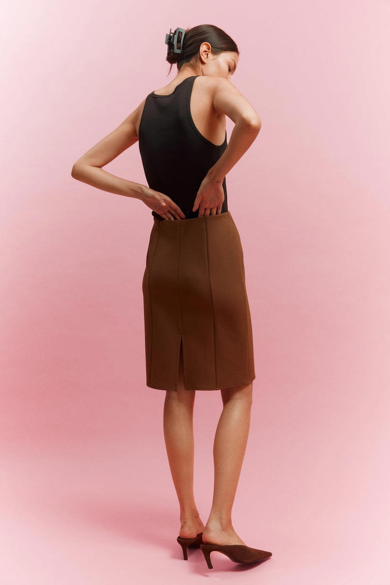 This Specific Skirt Length Is Trending in London and Copenhagen Right Now