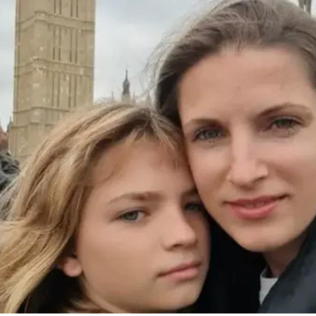 מילנה בובקובה שקפצה אל מותה ואמה אלינה (צילום: באדיבות המשפחה)