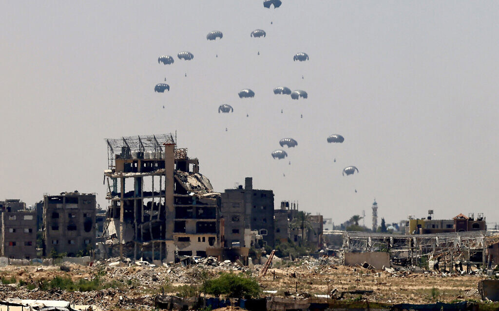 120 tons of aid dropped into Gaza as Canada joins international mission 120 tons of aid dropped into Gaza as Canada joins international mission