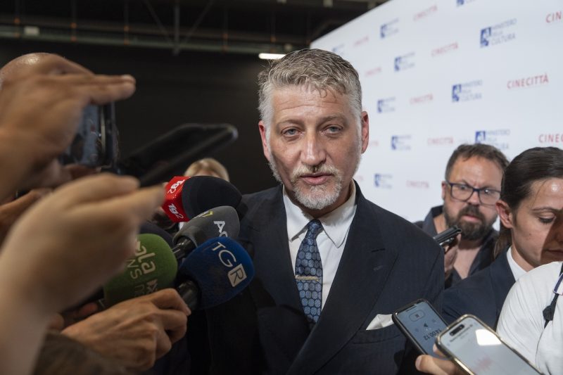 Alessandro Giuli (foto Imagoeconomica).