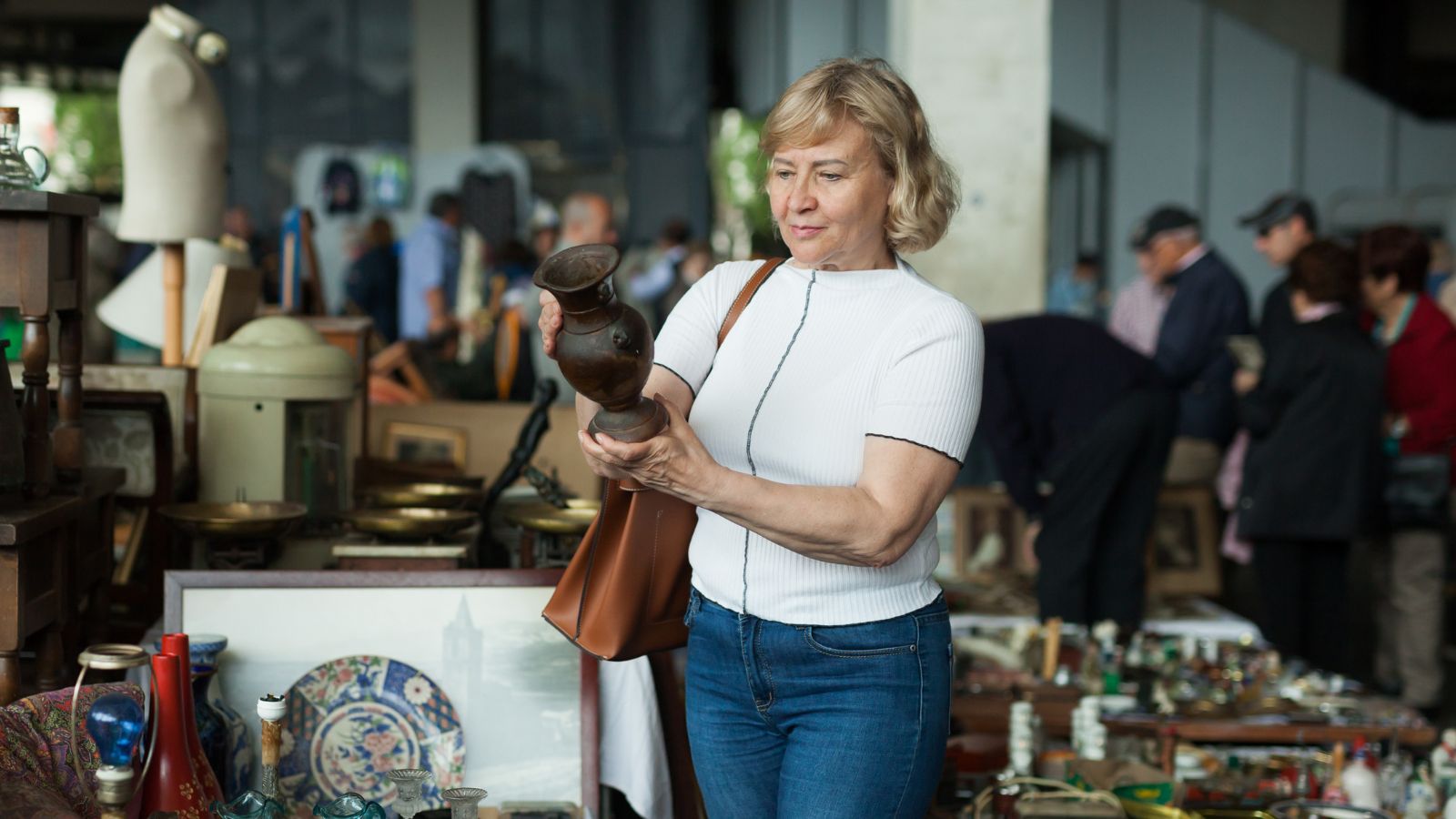 14 Things Boomers Keep Buying That Younger People Dont Even Want for Free