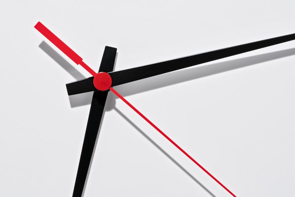 clock-gettyimages-1288537348