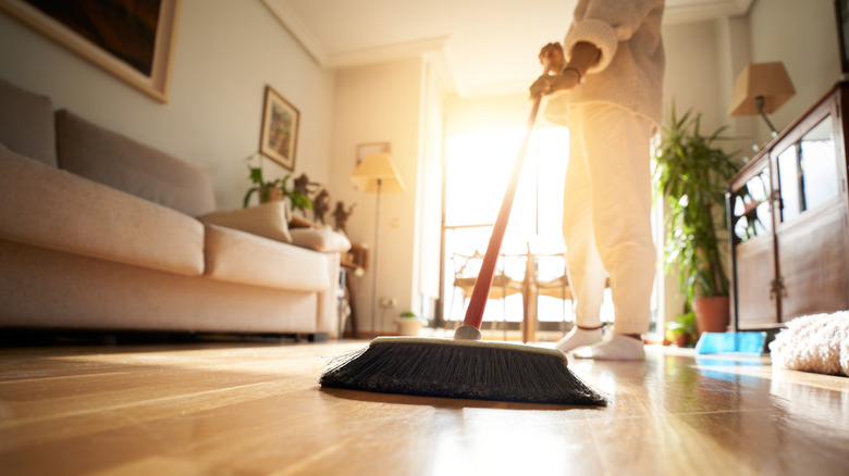The Simple Cleaning Hack That Extends The Life Of Your Broom