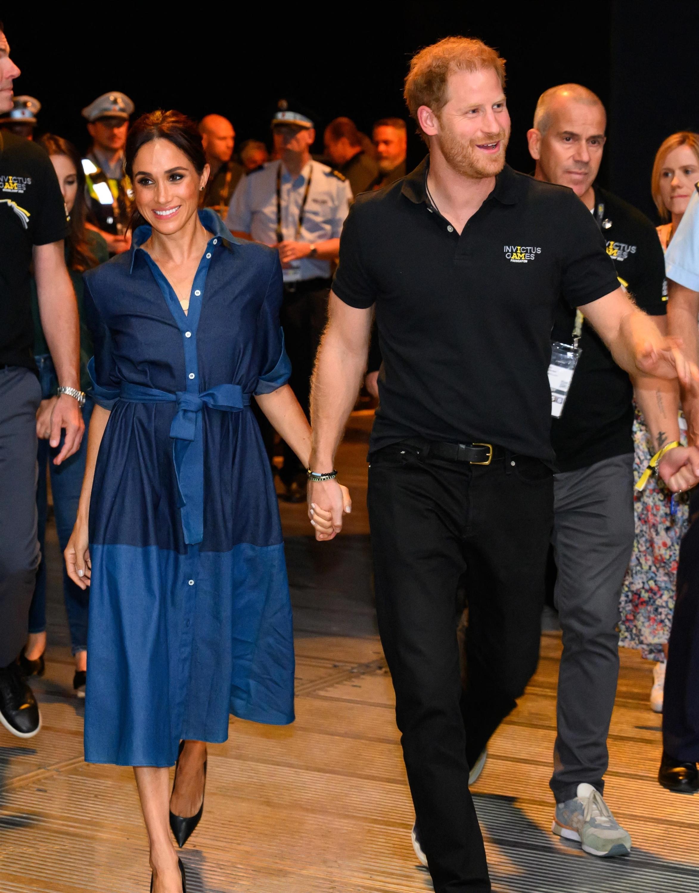 Meghan Markle : ses 7 looks d’été quiet luxury à imiter pour partir en vacances