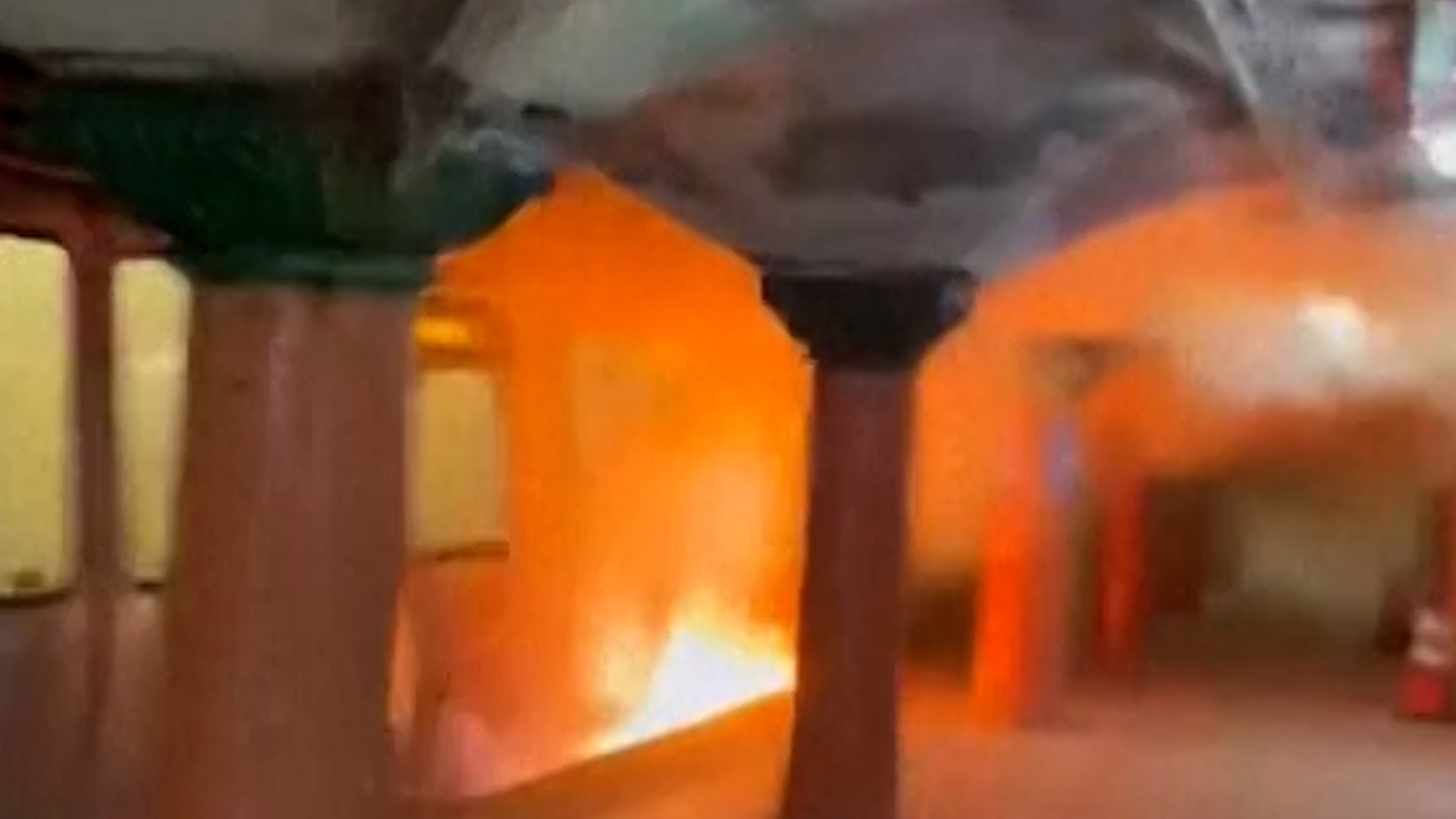 Fire Forces Evacuation Of Nyc Bound Train