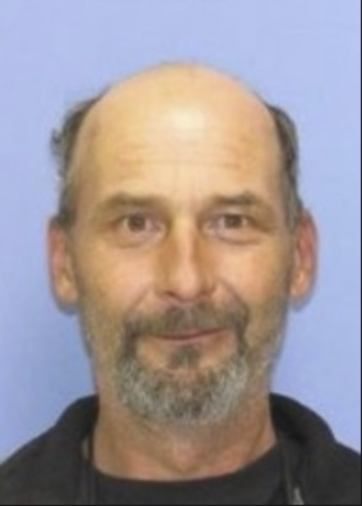 What is known about the search for a former US soldier suspected of