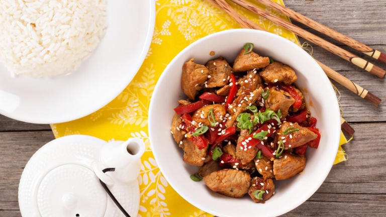 La receta de pollo a la naranja más práctica: suave, jugoso y listo en 40 minutos