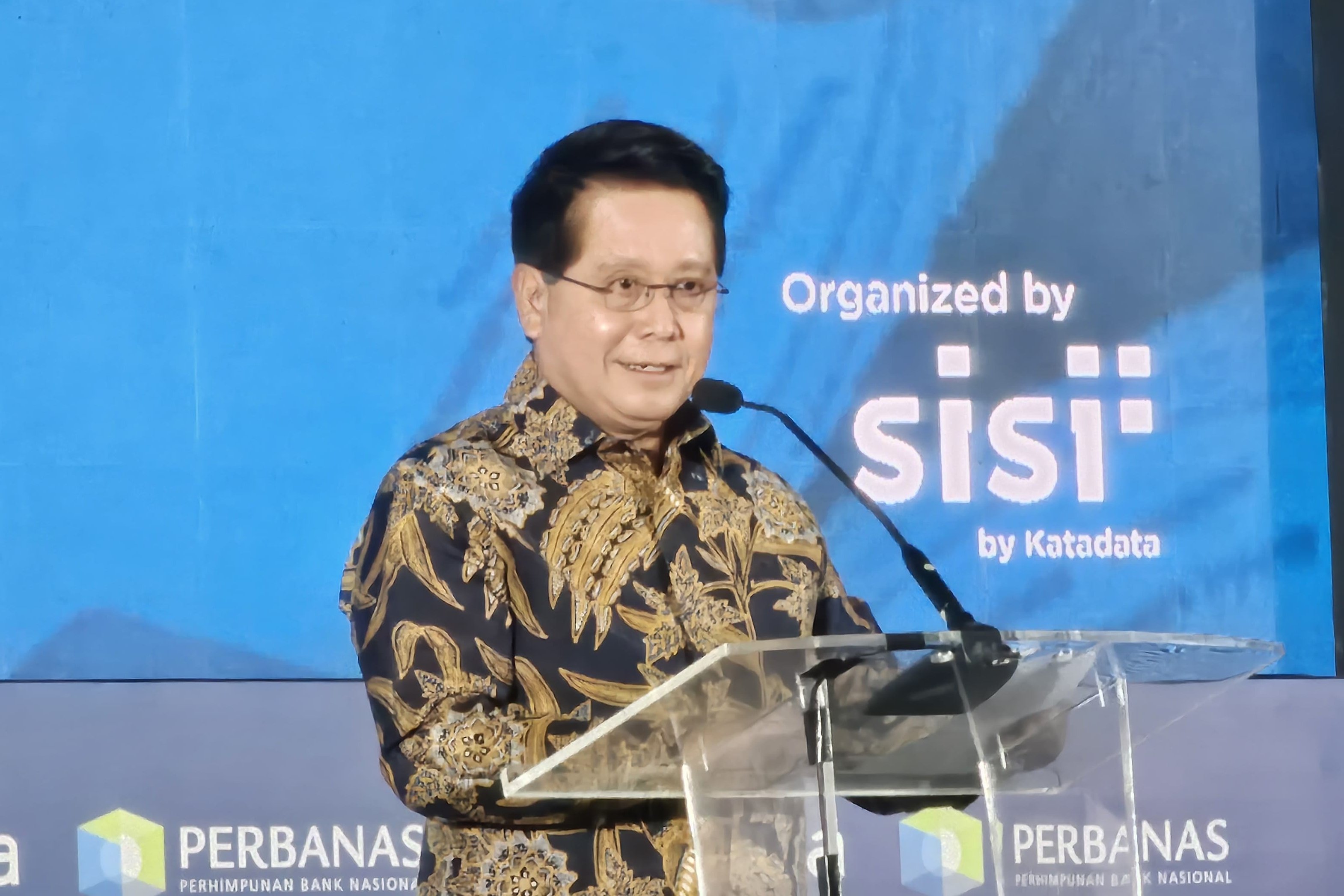 Perbanas: Revisi DHE SDA Berpotensi Tingkatkan Kredit Valas, Implementasi Masih Dikaji