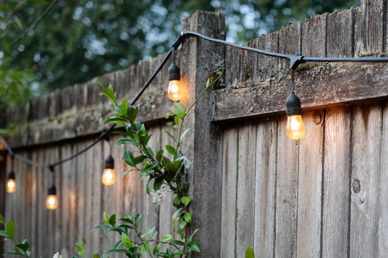 How to Hang String Lights on a Fence: Easy Tips for Stunning Decor