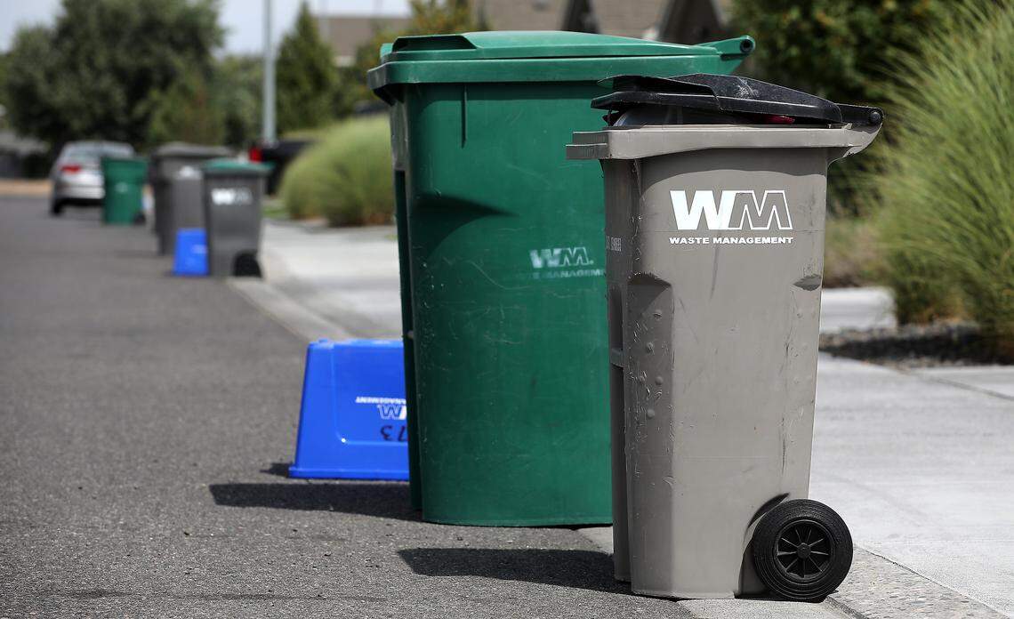 Will my Tri-Cities trash get picked up on Christmas? See local pickup ...