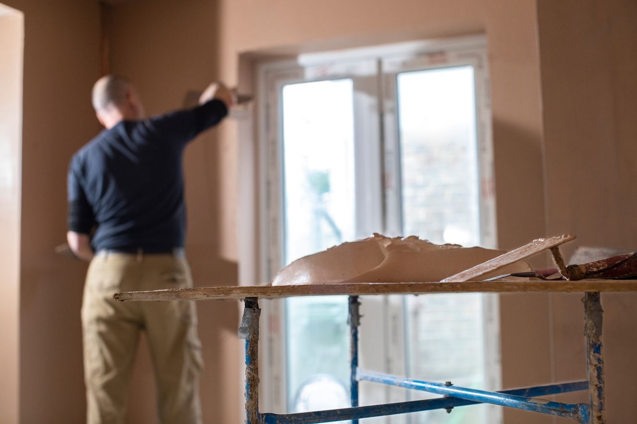 Types of plaster and plastering techniques you need to know when ...