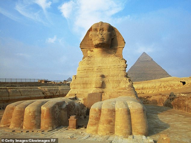 One of Hancock's central arguments centers on the erosion patterns of the nearby Great Sphinx , saying that only heavy rainfall over thousands of years could have caused such deep weathering