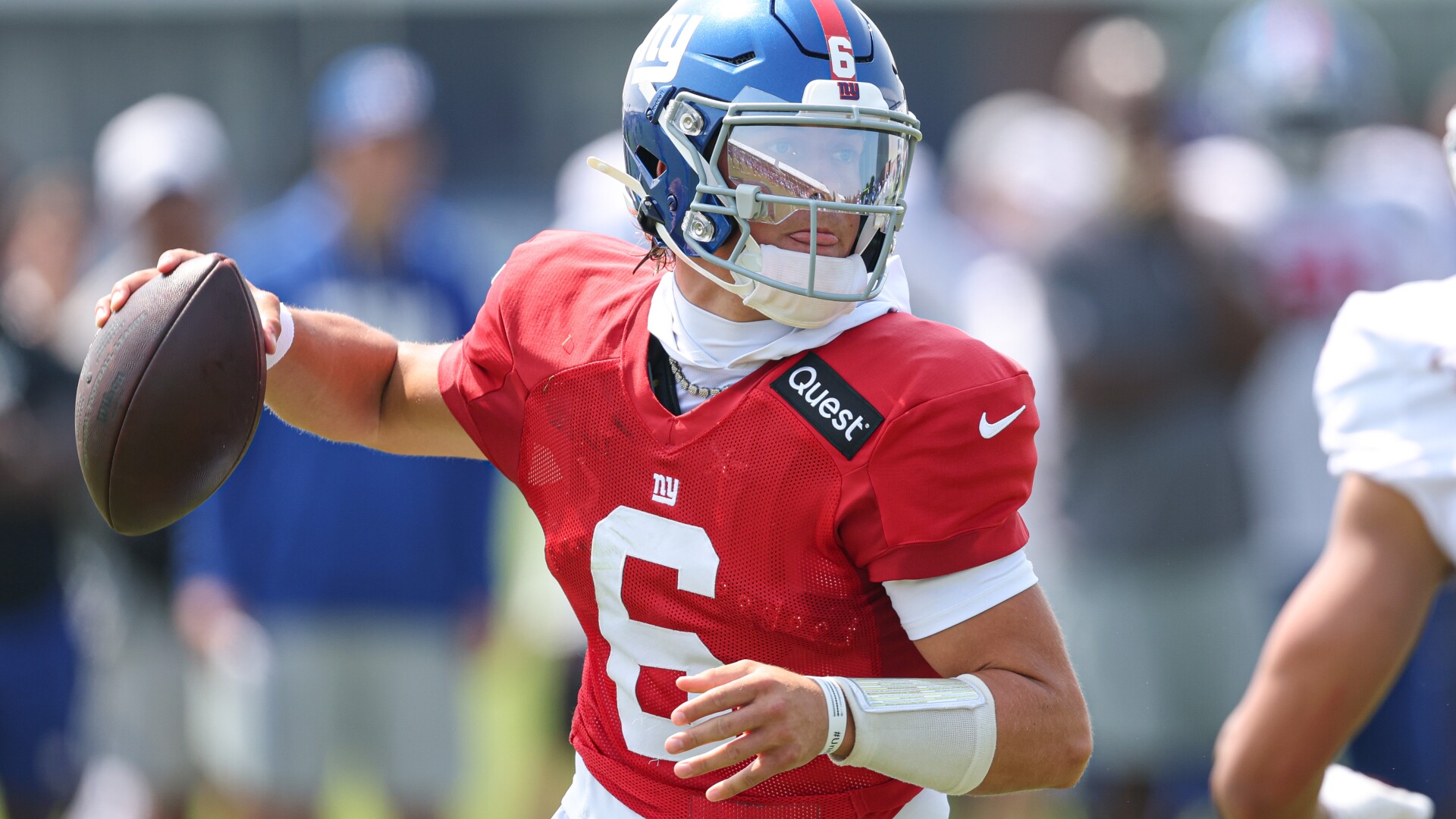 Jaxson Dart is QB3 on Giants' first depth chart