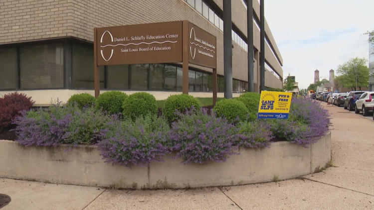 SLPS assists families through back-to-school block party