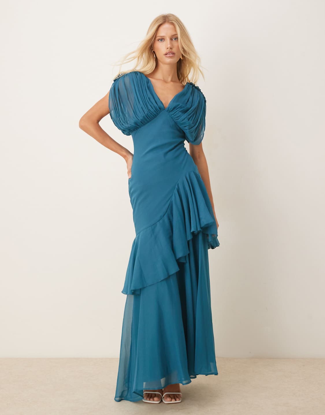 15 Editor-Approved Wedding Guest Dresses for Late Summer Into Early Fall