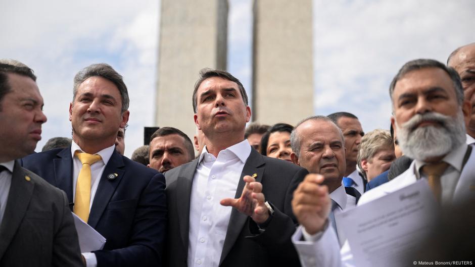 Oposição articula projeto de anistia, mas possível lei deve ser revista pelo STF