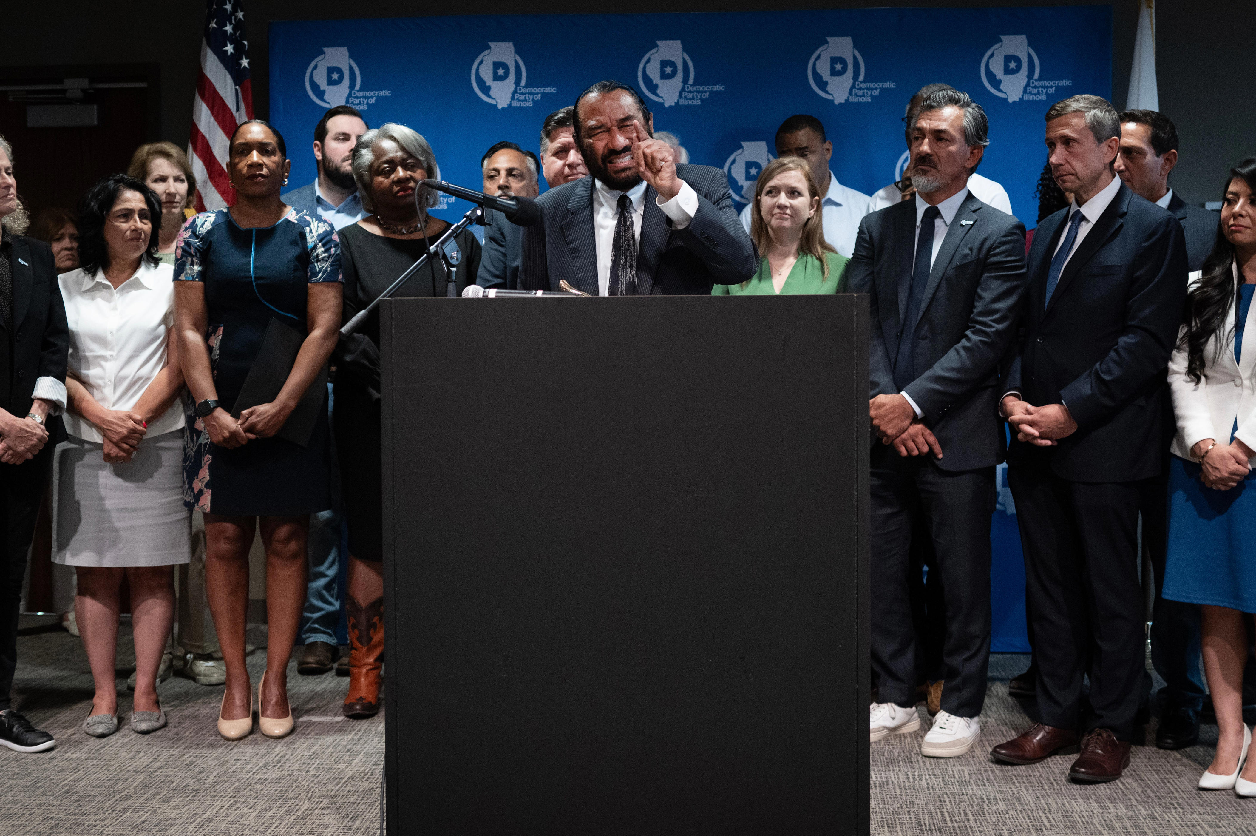 Texas House Democrats stay out of state to block congressional ...