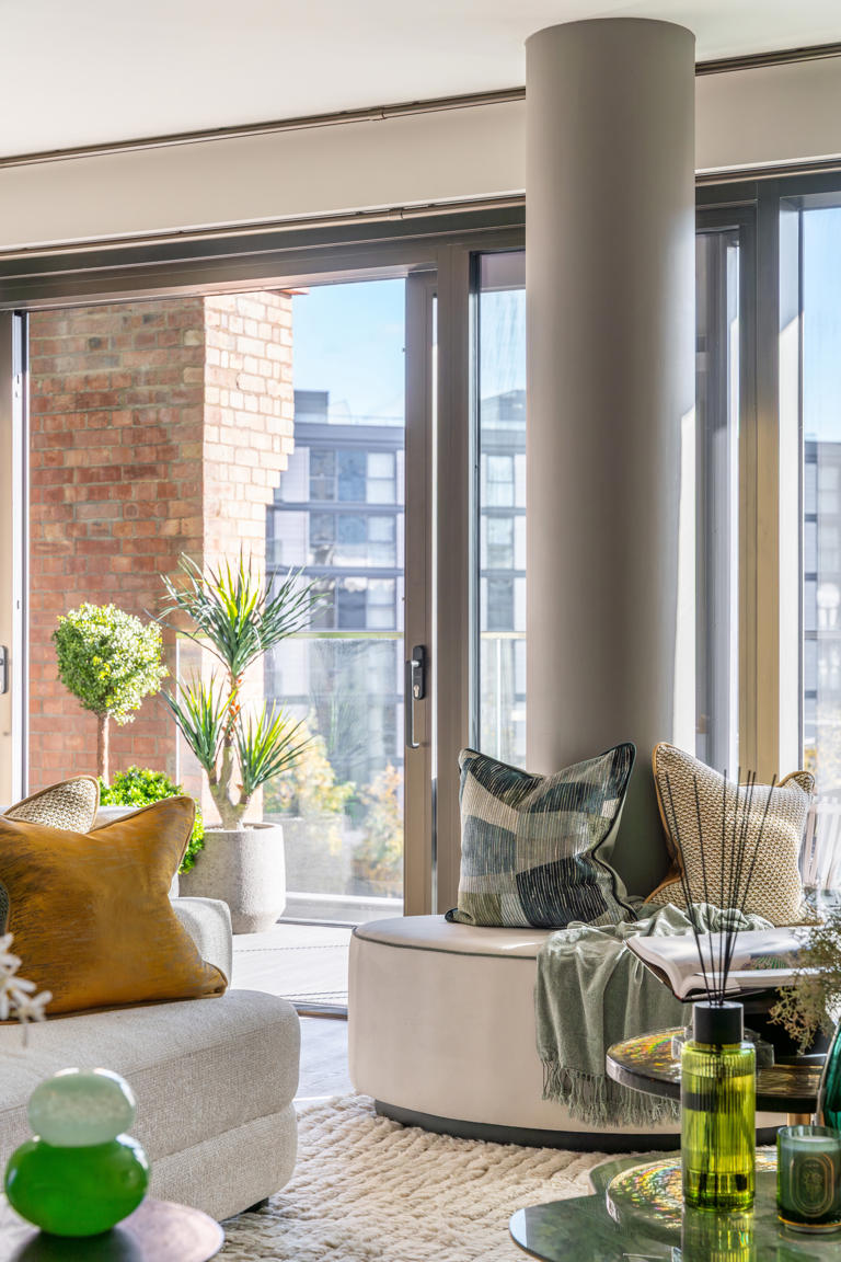 How to See a Structural Column as an 'Oh-Wow' Moment, Rather Than an ...