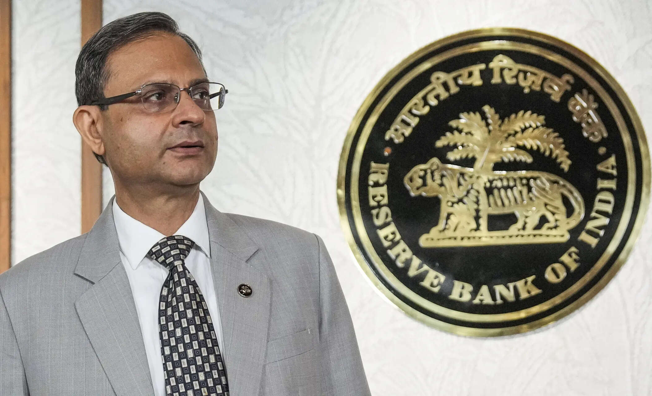 RBI GDP growth 2025: Central bank keeps FY26 forecast unchanged at 6.5% ...