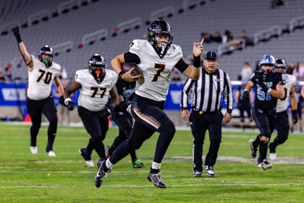 Favorites, contenders and dark horses for the 2025 AZ HS football season
