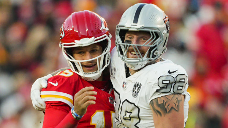 Raiders' Maxx Crosby respects Chiefs' Patrick Mahomes but wants to flip  rivalry