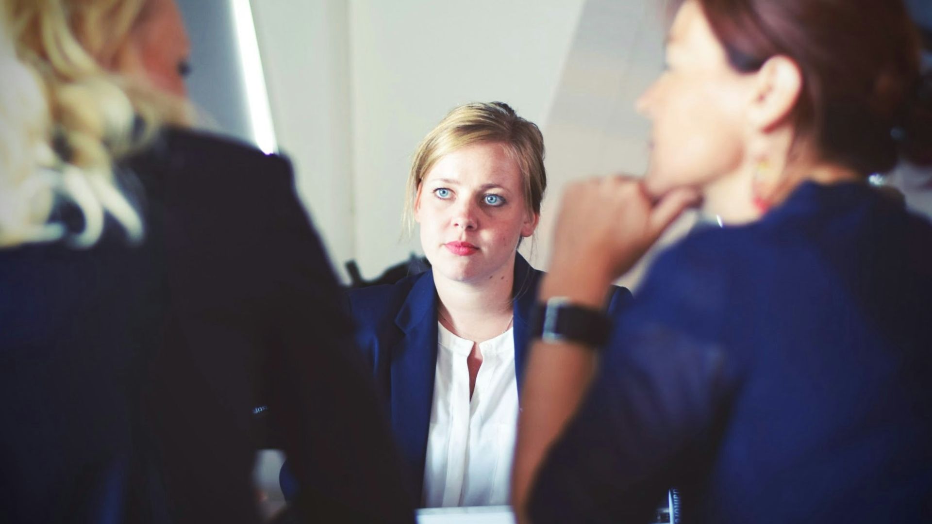 10 Signs You Ruined Your Job Interview & 10 Signs It Went Well
