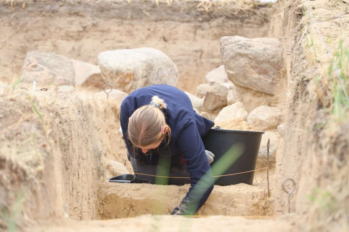 Mysterious ancient pyramids known as 'Giant’s Graves' have been ...