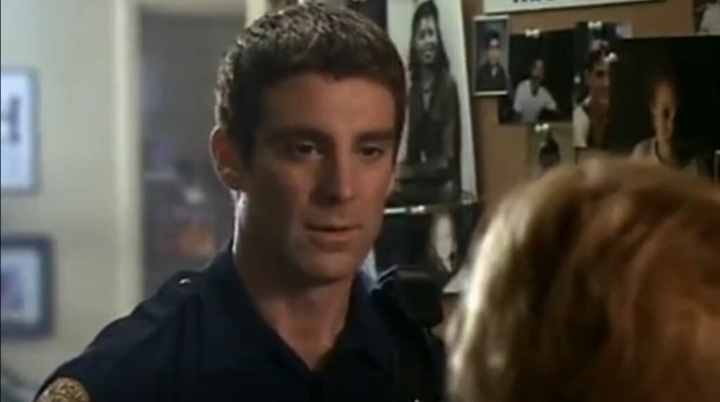 jarod dans l'épisode 10 de la saison 3 du caméléon